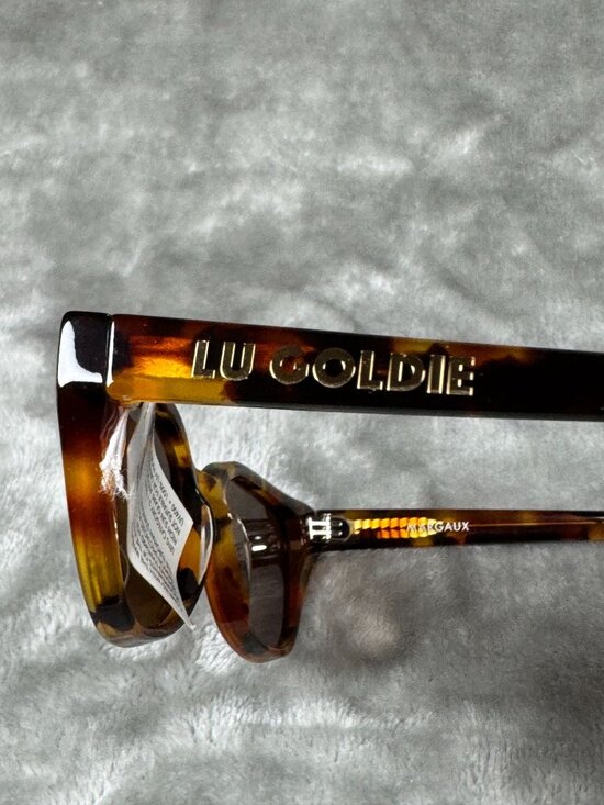 Lu Goldie Margaux Tortoise Sunglasses With Soft Case & Cleaning Cloth